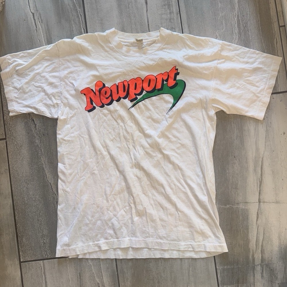 Vintage Newport Cigarettes Single Stitch White Screen Stars Shirt Men’s Large