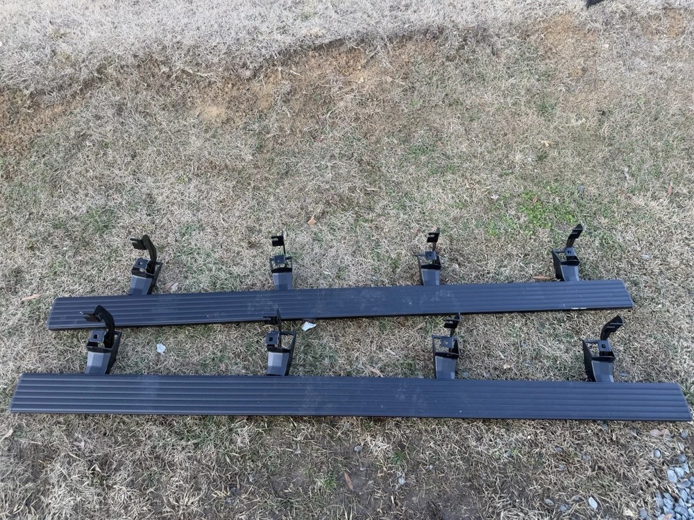 2019-2025 Silverado Sierra 1500 Running Boards Set 84017116 OEM 2600