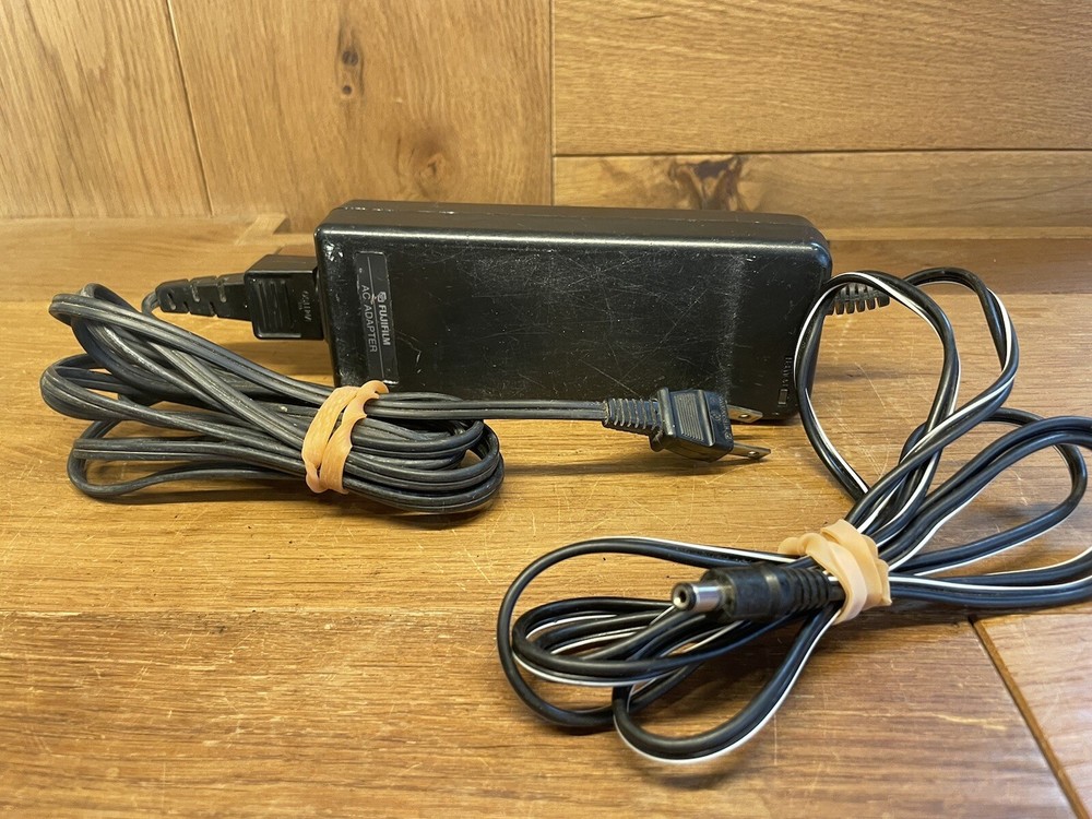 *Rare : Exc+5* Fuji Genuine AC Adapter for GX680 III IIIS From Japan #V10M-68B