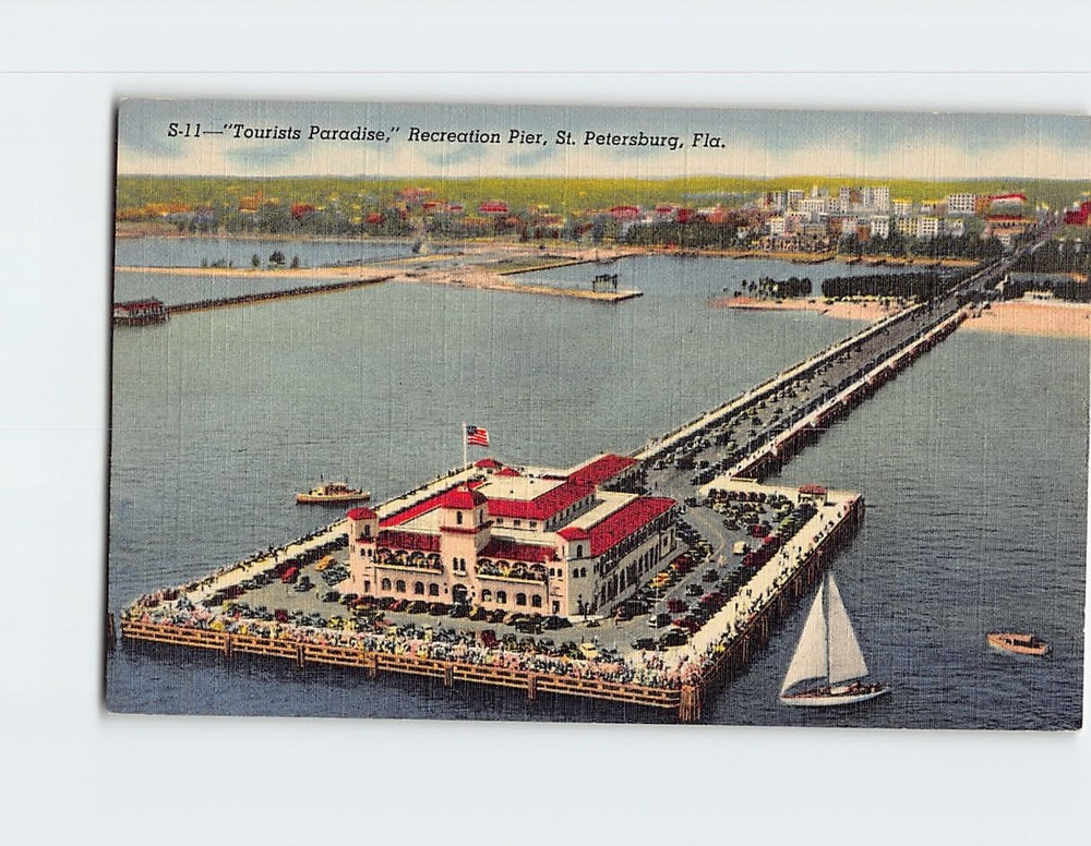 Postcard Tourists Paradise Recreation Pier St. Petersburg Florida USA