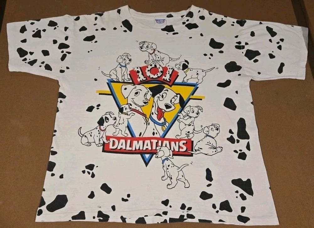 Vintage TShirt Men’s Large 101 Dalmatians Disney Store AOP Single Stitch 90’s XL