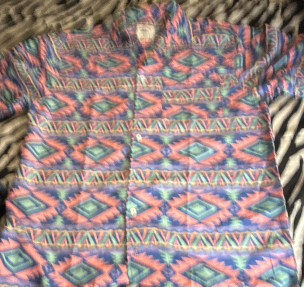 Spicy Tuna Men's Geometric Multicolor Short Sleeve Button-Up Shirt S