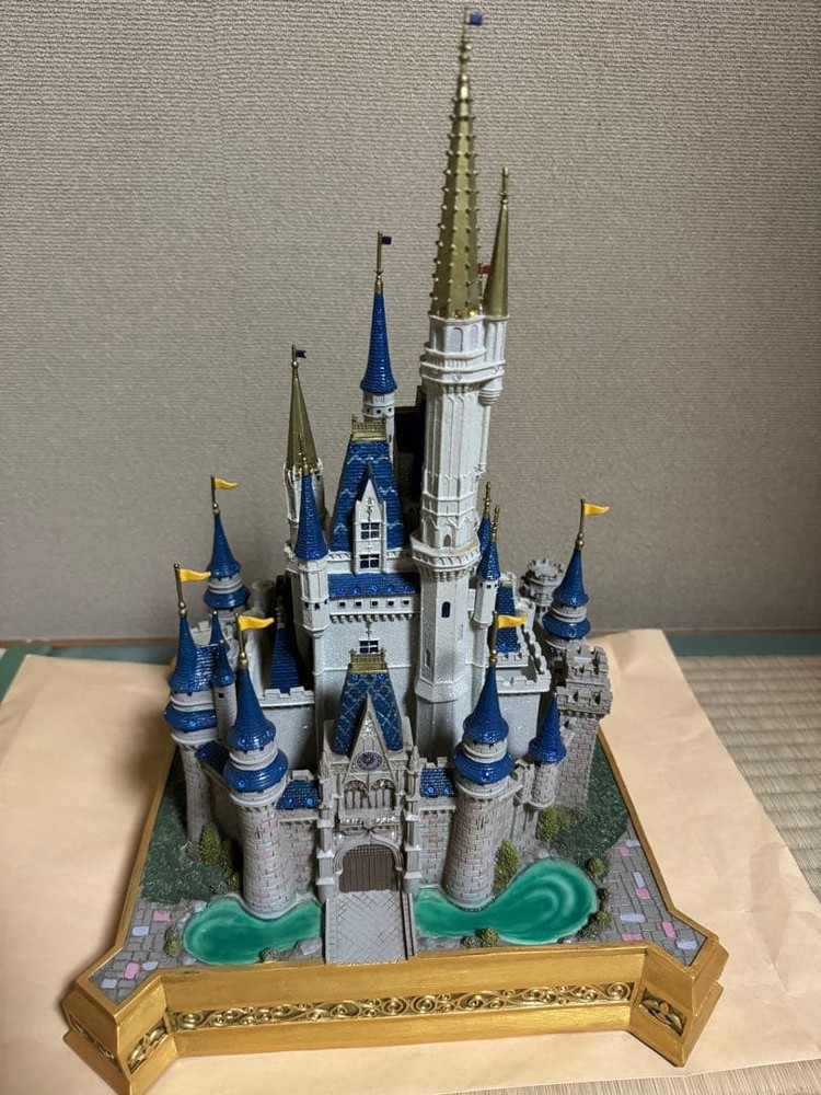 Disney Cinderella Castle WDW Disney World Florida Model #c34322