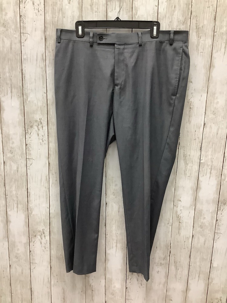 Calvin Klein Gray Men’s Dress Pants Size 36W X 29L 0402-36