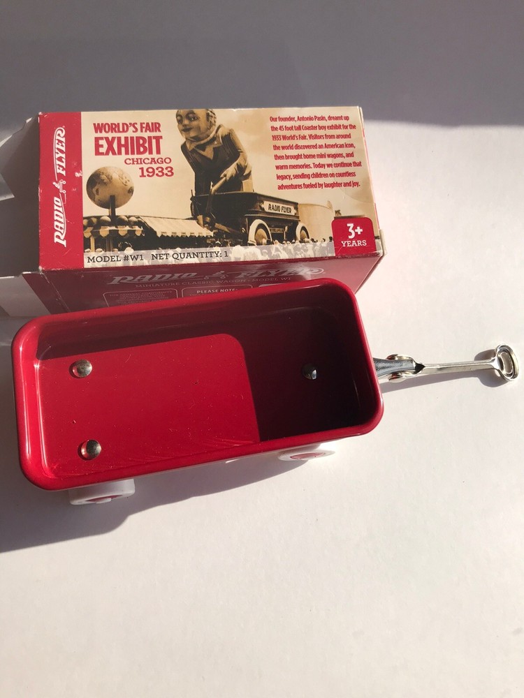 Vtg Radio Flyer Inc.  Miniature Classic Radio Flyer Red Wagon Model #W1