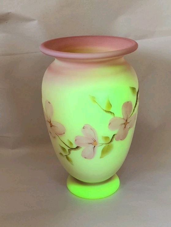 Fenton Hand Painted Pink Burmese Dogwood 6 3/4
