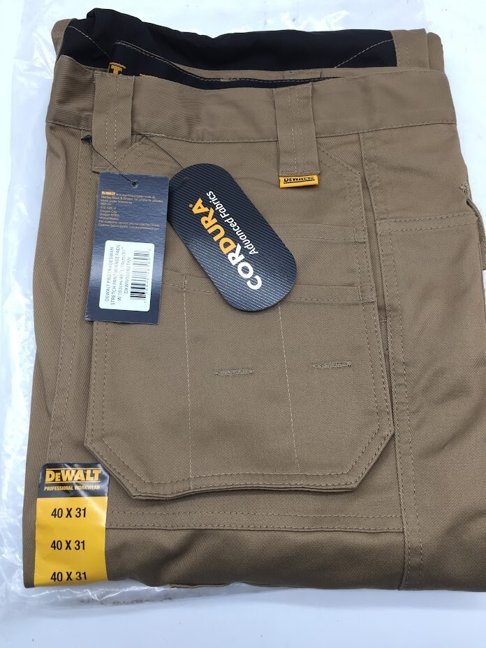 Dewalt Pro Tradesman Men's Stretch Work Pants 40 x 31 - Tan/Black Knee Pads