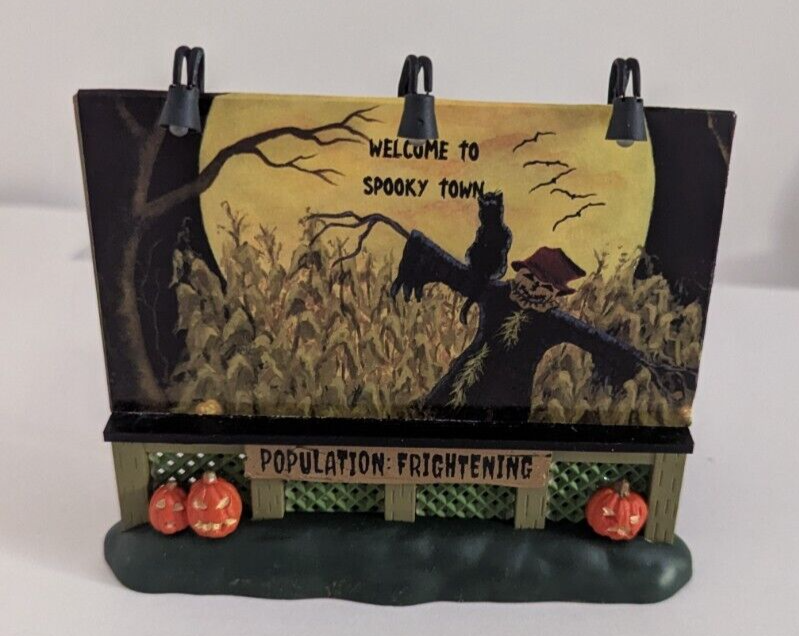 Lemax Spooky Town Scarecrow in Cornfields LED Lighted Billboard