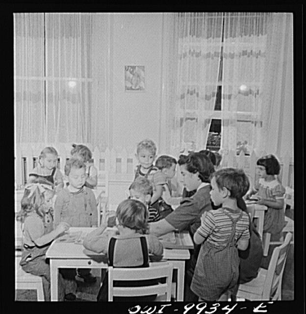 Photo:New York NY 1900s Childrens Colony Refugee Children School Classroom