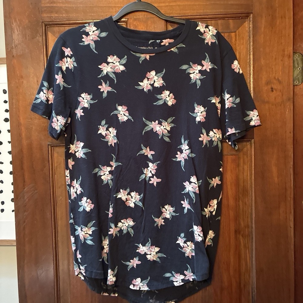Abercrombie & Fitch Soft A&F Tee Mens M Navy Floral Crew Neck T-Shirt