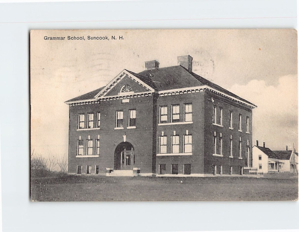 Postcard Grammar School Suncook New Hampshire USA