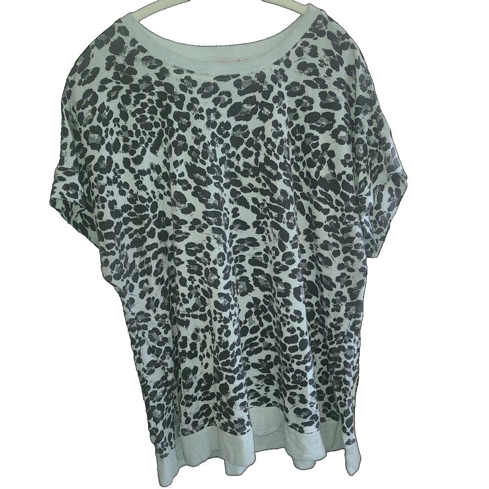 Dantelle Blue Leopard Print Shirt Women's  Plus Size 1x Soft Comfortable Relaxed