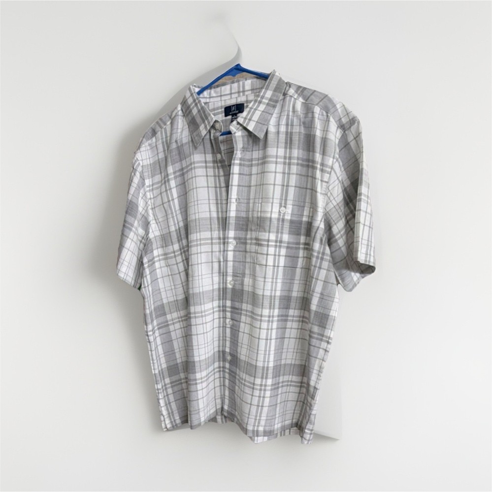 George Men's Plaid Short Sleeve Button-Up Shirt Gray White Pocket Size L 42-44