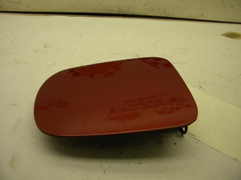 99 SEBRING FUEL FILLER DOOR 91572