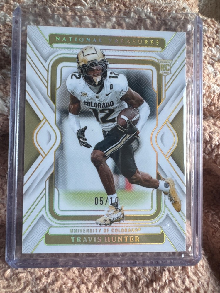 2025 Panini National Treasures Collegiate Gold TRAVIS HUNTER 5/10