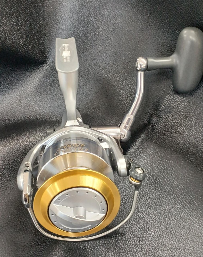 Daiwa Freams 4500J Spinning Reel in Black - Excellent Condition
