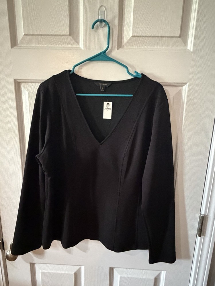 Banana Republic Black Solid V-Neck Long Sleeve Pullover Blouse XL