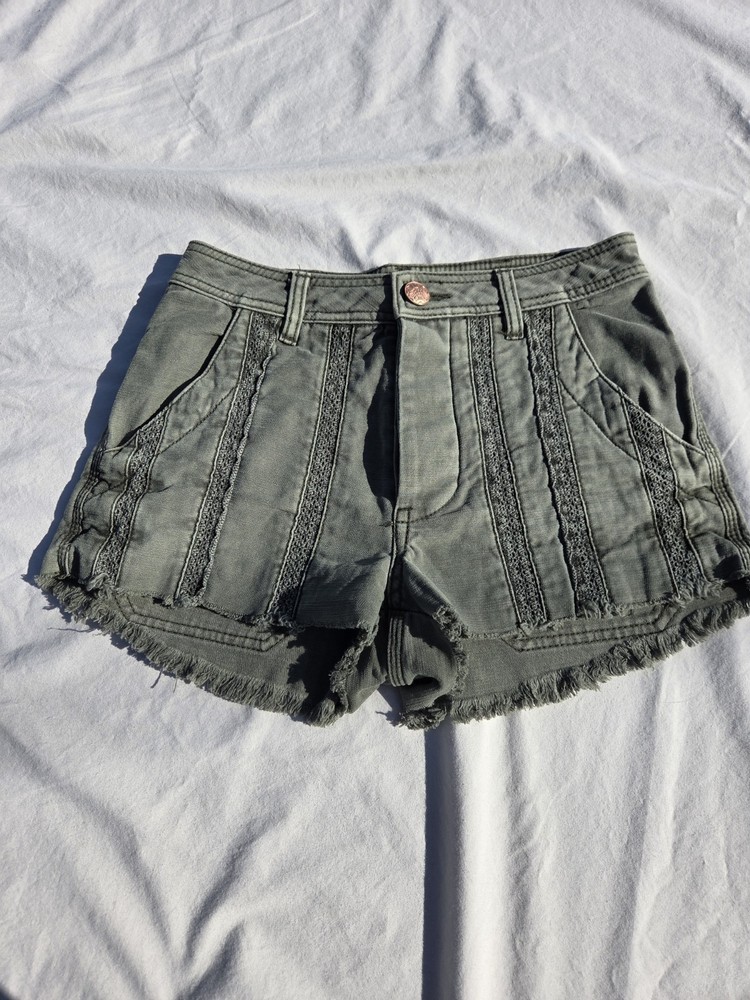 Free People Shorts Womens 0 Green Great Expectation Lace Casual Summer Bohemian