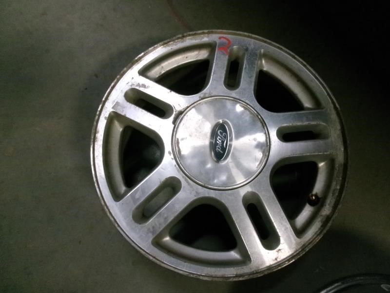 Wheel 16x6-1/2 Alloy 5 Slotted Spokes Bright Fits 04-07 FREESTAR 2130463