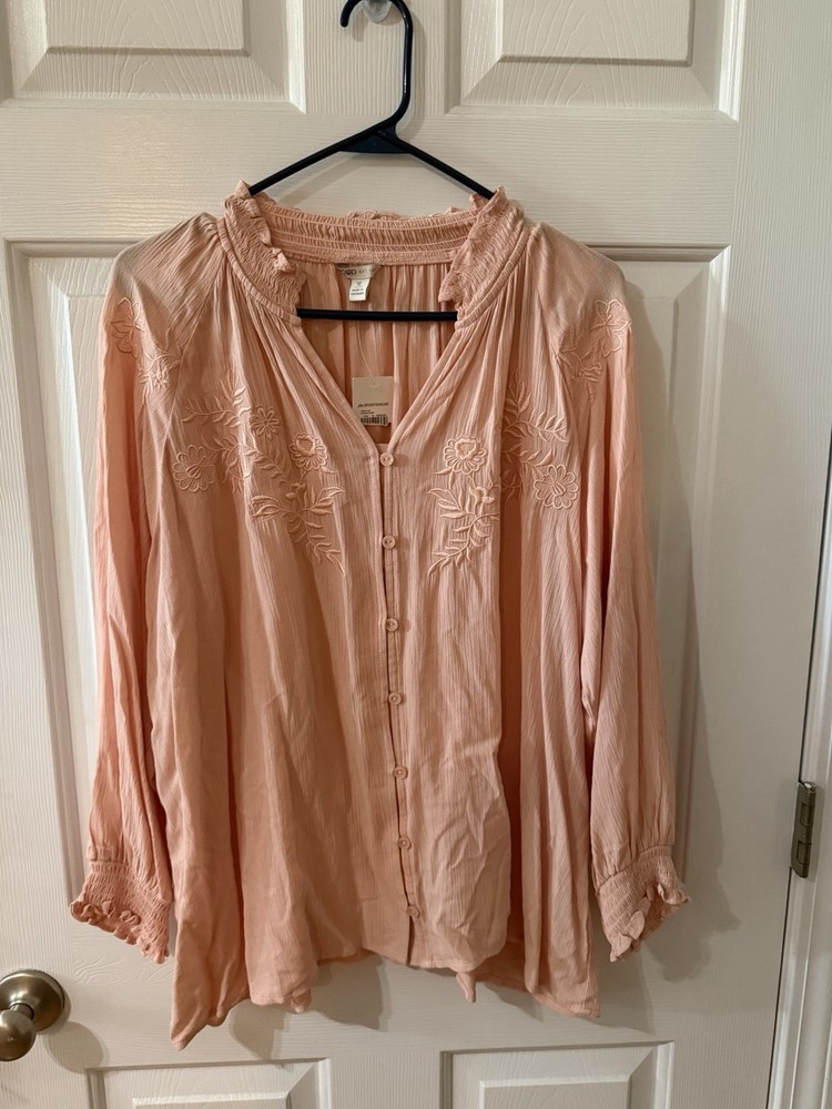 Cato Pink Solid Embroidered V-Neck Button Front Long Sleeve Blouse XL