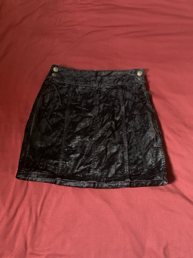 Free People Black Velvet Stretch Retro Y2K mini skirt Short Back Zip Size 26
