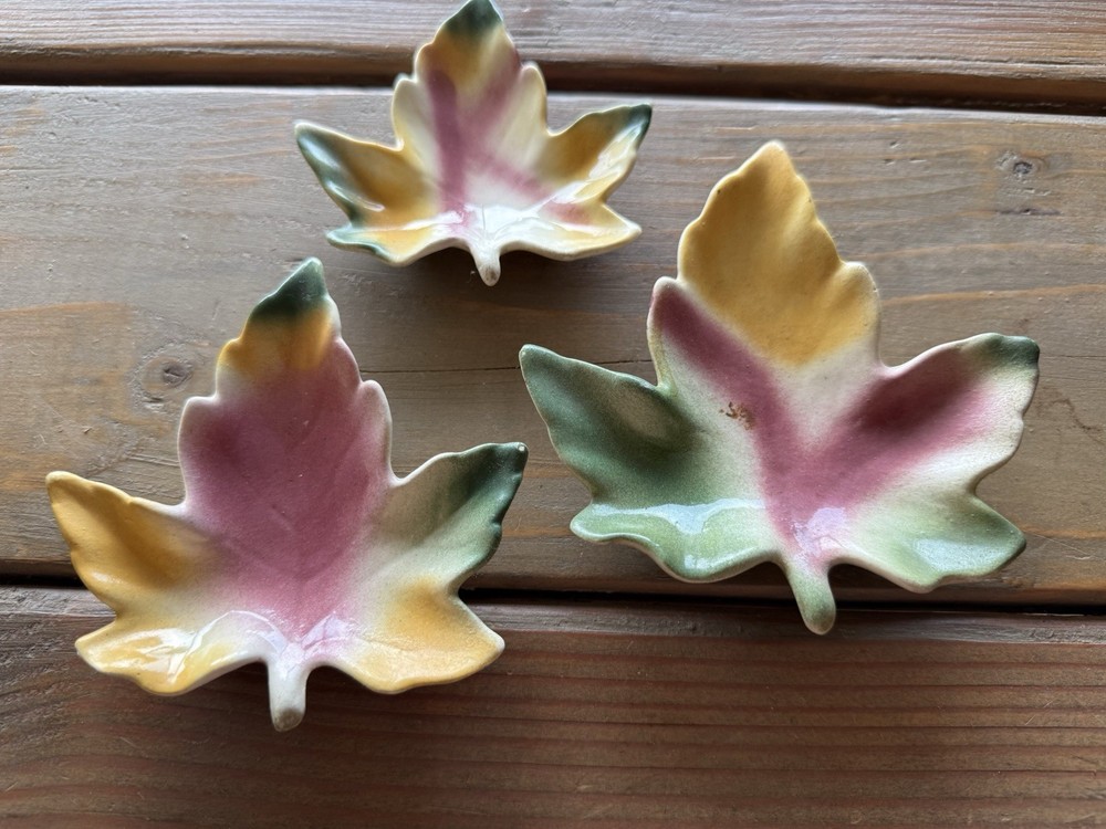 Set Of 3 Ceramic Leaf Decorative Trinket Dishes Nesting 3.5