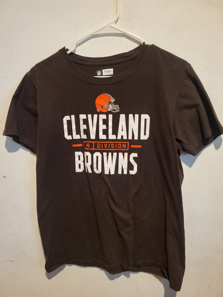 NFL Team Apparel Cleveland Browns Graphic Brown Men's T-Shirt Size M Crew Neck