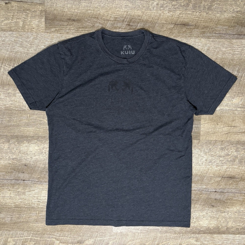 KUIU Ultralight Hunting Shirt Men's XL Gray Ram Logo Graphic Tee Faded