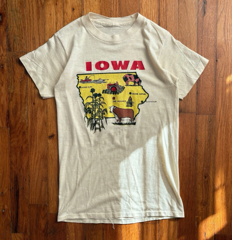 Vintage 1980’s Single Stitch Iowa Yellow Graphic Tee Shirt S-3XL