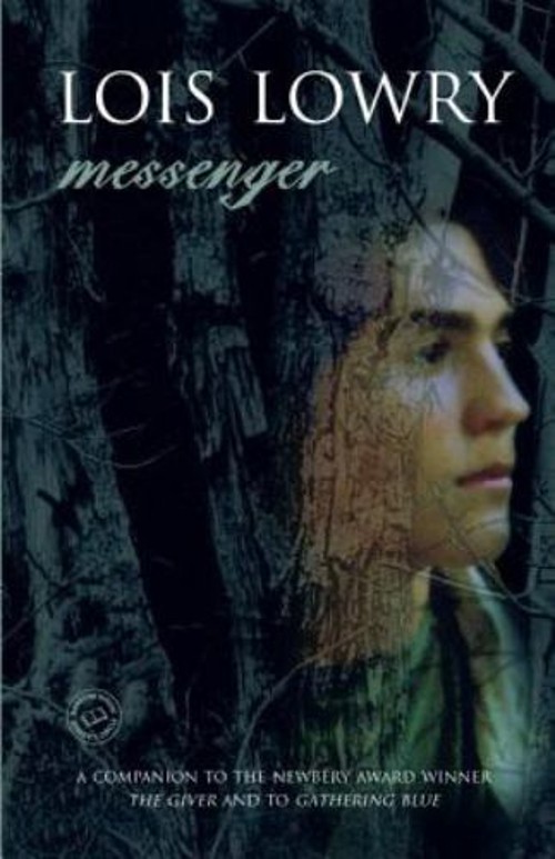 Messenger Paperback Lois LowryFree US Delivery | ISBN:0385732538