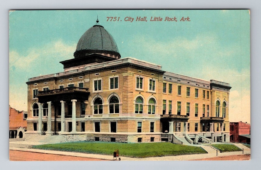 Little Rock AR-Arkansas, City Hall, Antique, Vintage Souvenir Postcard