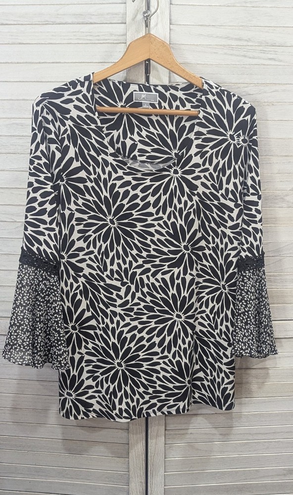 JM Collection Sz L Black White Floral Tunic Blouse Flared Lace Detail Sleeve