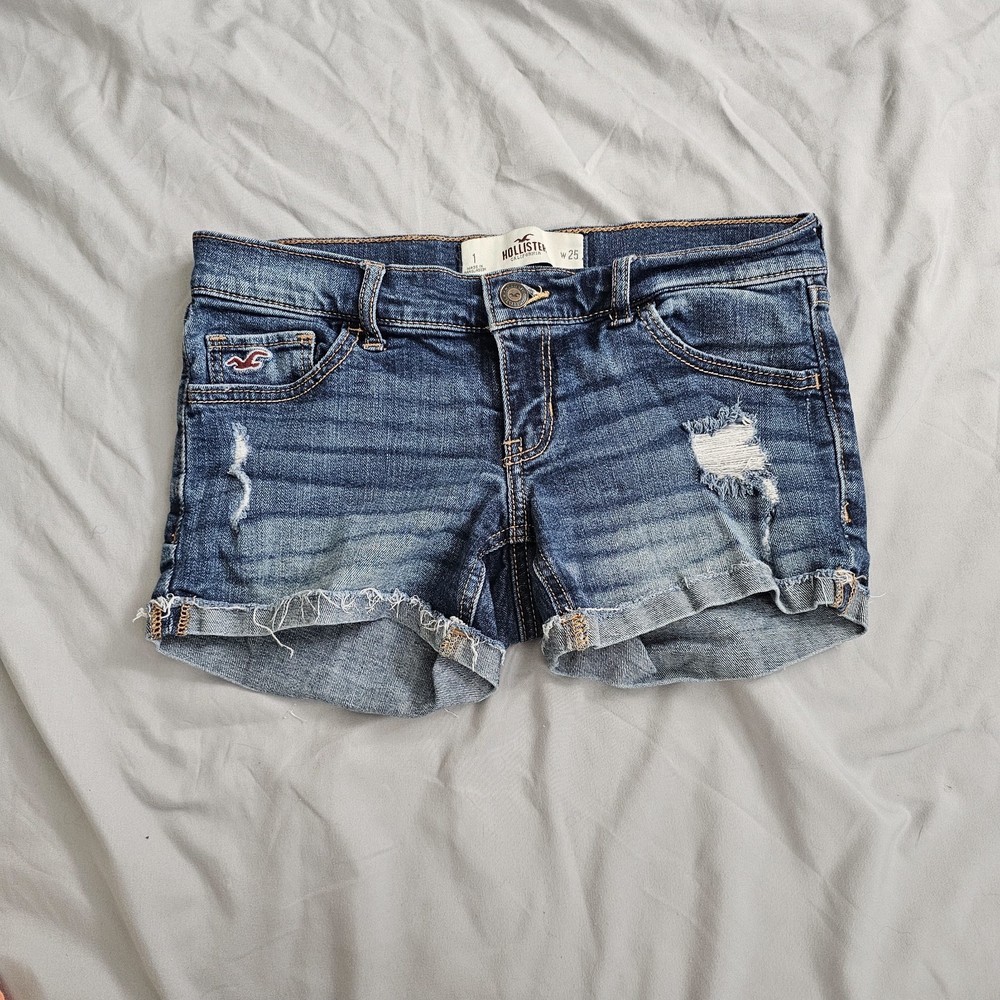 Hollister Distressed Denim Shorts Size 1