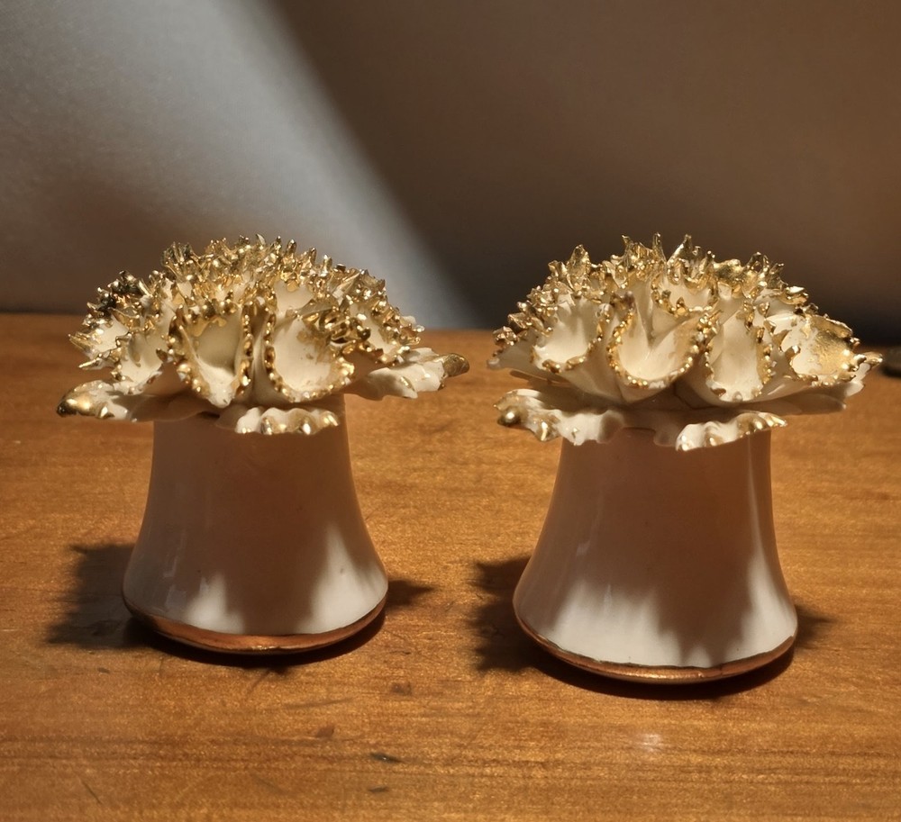 Vintage White and Gold Ceramic Salt and Pepper Shakers Ruffled Flower 000131010