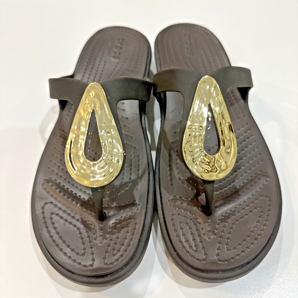 Crocs Sanrah Metallic Espresso Wedge Sandal Women Size 11 Comfort Flip Flop