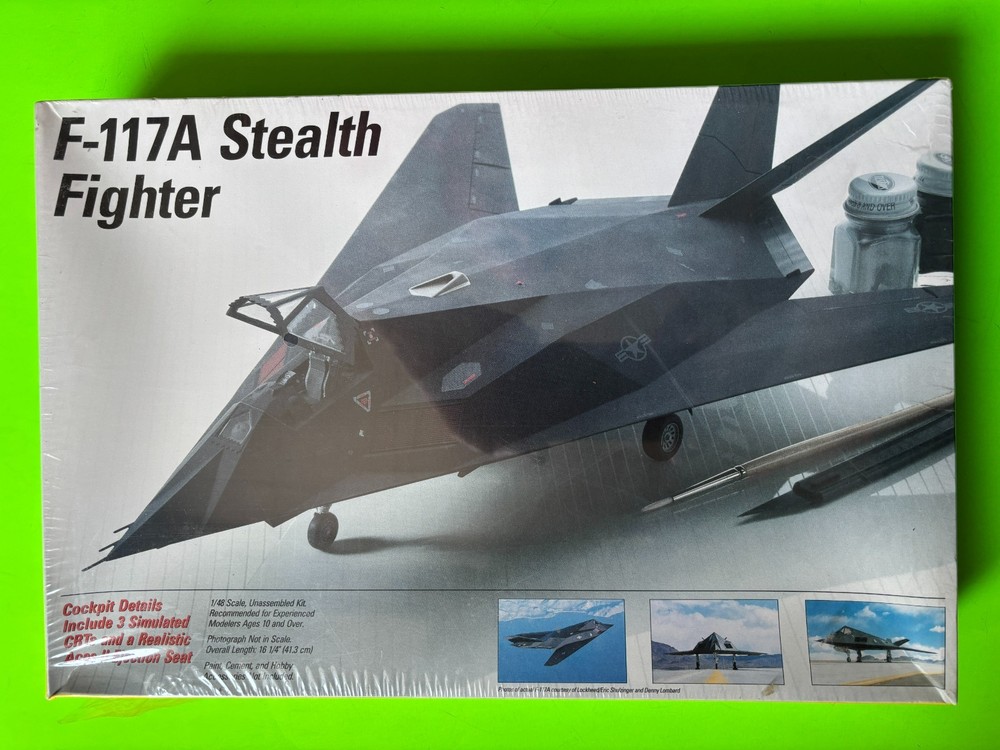 F-117A Stealth Fighter Plane Model Kit Testors 1/48 Scale Brand New Sealed Look!