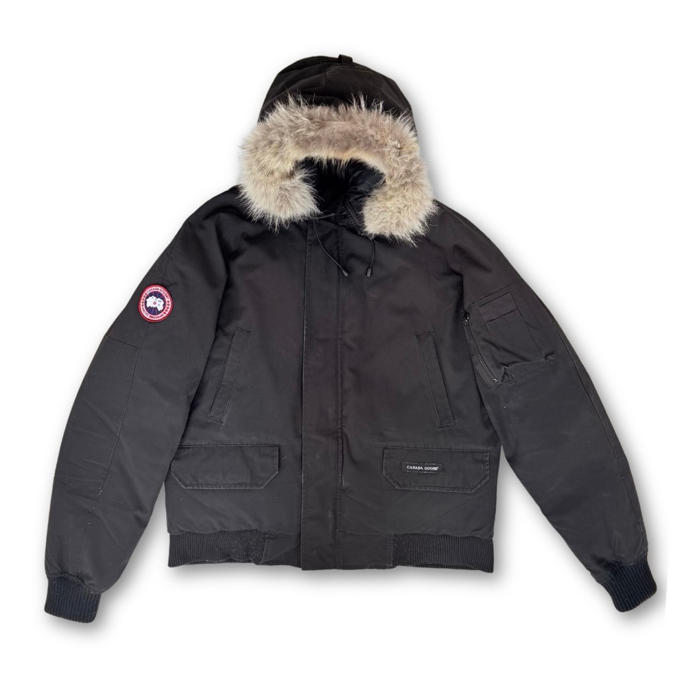 Canada Goose Chilliwack Bomber 7950M Black Fur Hood Men’s Size L Down Jacket