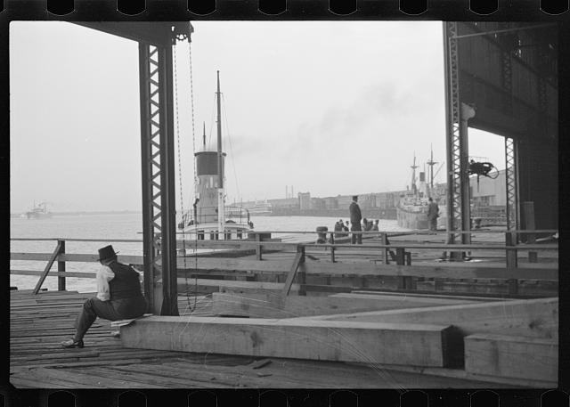 Photo:New Orleans Louisiana 1935 Dockside Steamboat Harbor Wharf Scene