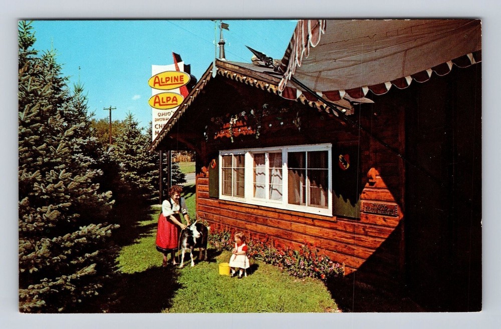 Wilmot OH-Ohio, Alpine Alpa Chalet Cheese Store, Shop, Vintage Souvenir Postcard