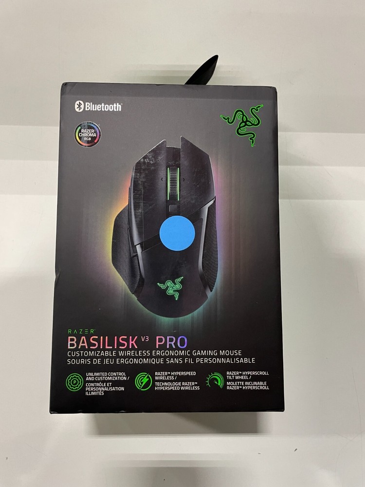 RAZER BASILISK V3 PRO: Wireless Gaming Mouse