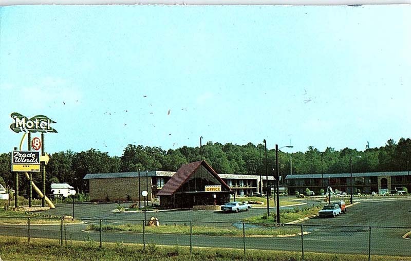 Postcard MOTEL SCENE Atlanta Georgia GA m/09 AI7862