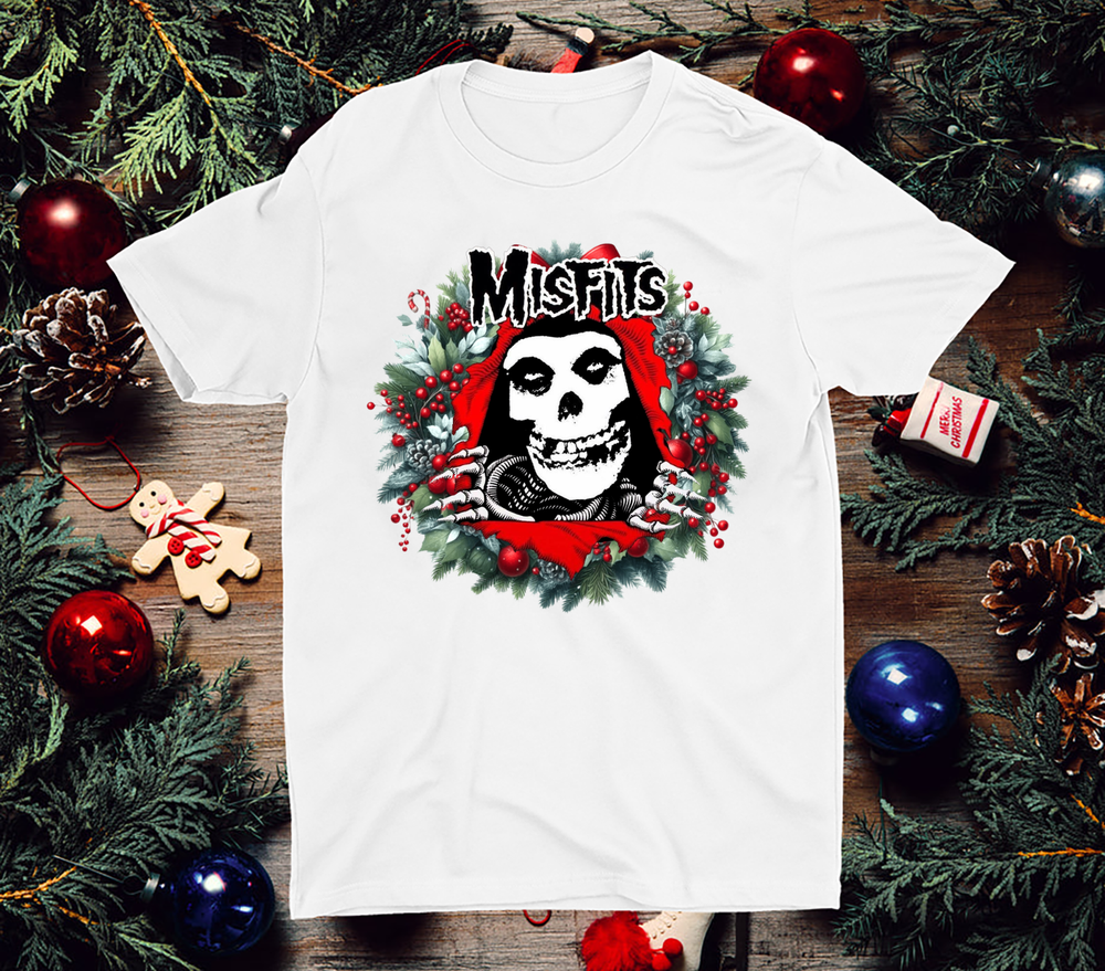 NEW Collection Misfits Merry Christmas Band Gift For Fan S to 5XL T-shirt QT1472