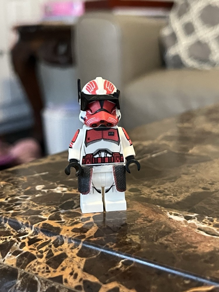 Commander Thorn Lego Star Wars Clone Trooper Minifigure (ALL AUTHENTIC PARTS)