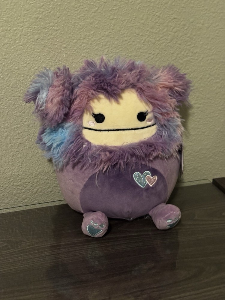 Squishmallows 8 Inch Eden The Bigfoot