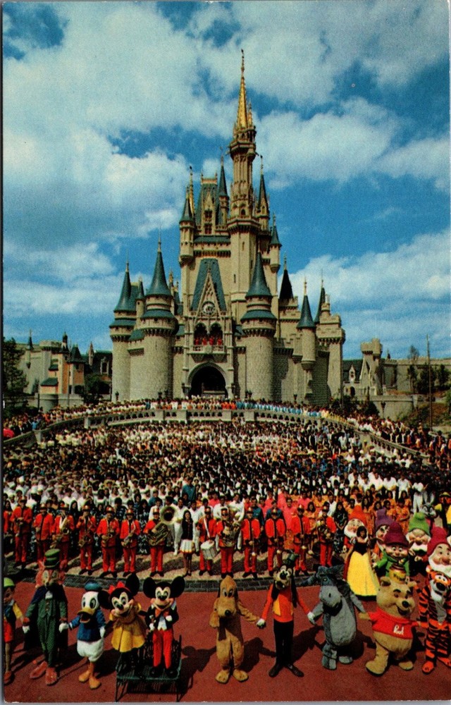 Walt Disney World Cinderella Castle Parade Vintage Postcard 1970s