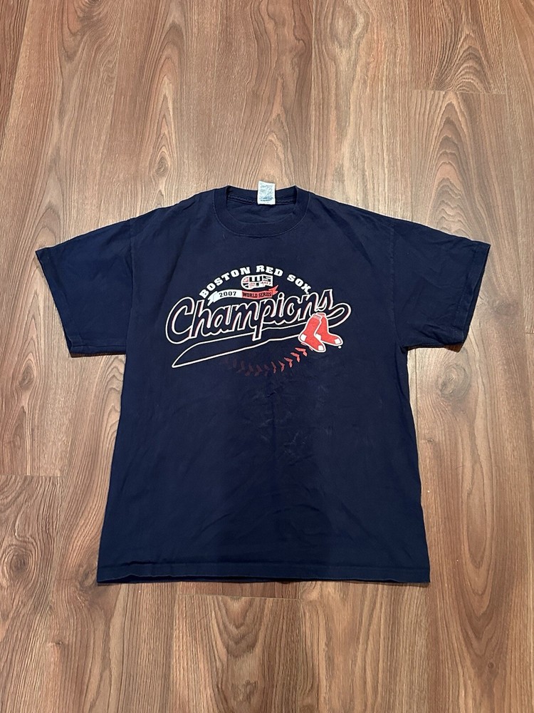 Delta T-Shirt Adults L Magnum Weight Boston Red Sox 2007 World Series Champions