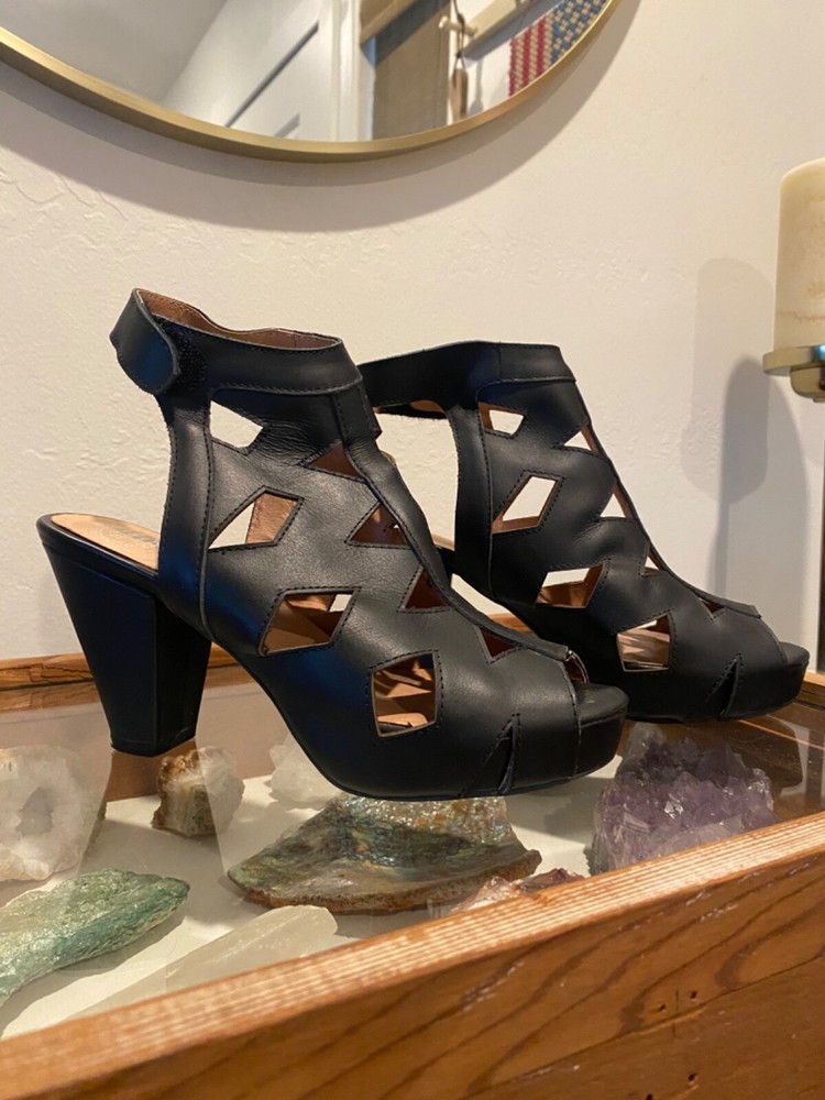 Jeffrey Campbell Havana Last California Black Heels Size 7M - Great Condtion!