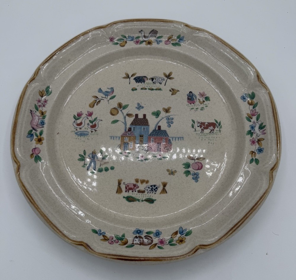 International Heartland 7774 Serving Plate / Platter 10.5