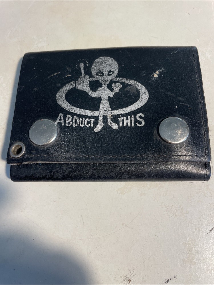 Vintage Black Leather Wallet Alien “abduct This” Hand Trifold