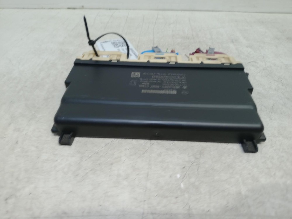 MERCEDES C CLASS SEAT CONTROL MODULE ECU FRONT RIGHT A2059009908 W205 2014 - 21